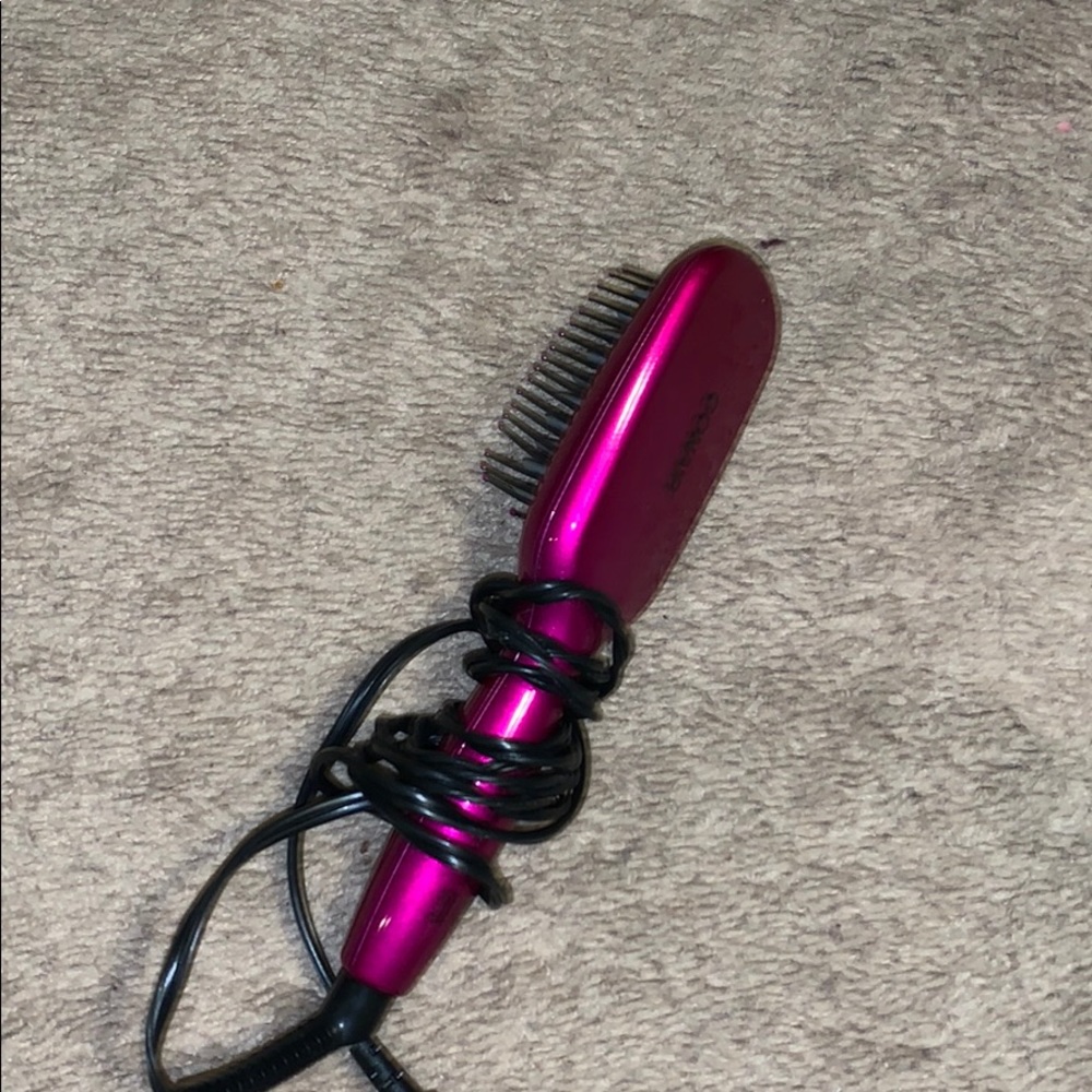 Mini conair straightener brush